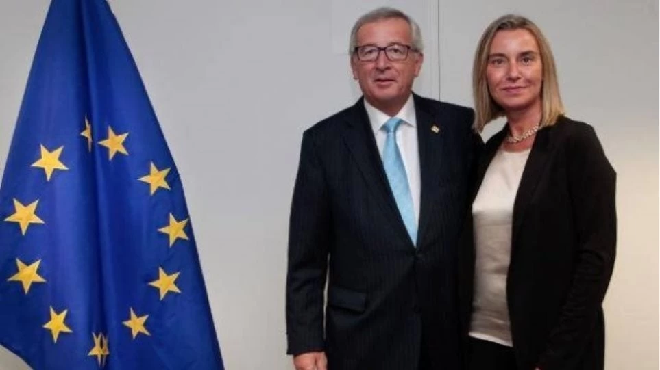 Γιούνκερ-Μογκερίνι-Χαν για Πρέσπες: Χαιρετίζουμε το επόμενο κρίσιμο βήμα της συμφωνίας